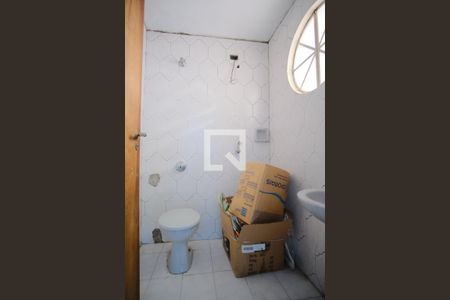 Casa à venda com 282m², 4 quartos e 2 vagasBanheiro 3