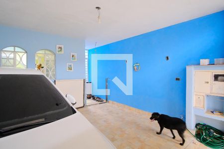 Casa à venda com 282m², 4 quartos e 2 vagasGaragem