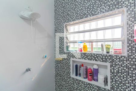 Casa à venda com 132m², 3 quartos e 7 vagas Casa à venda com 132m², 3 quartos e 7 vagasBanheiro