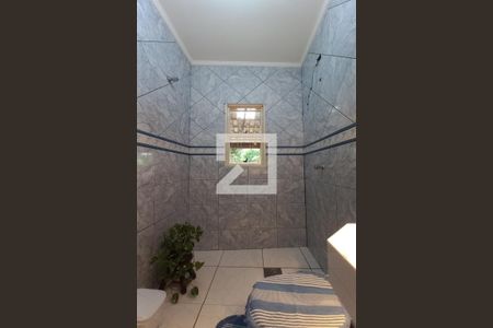 Casa à venda com 236m², 3 quartos e 3 vagasBanheiro