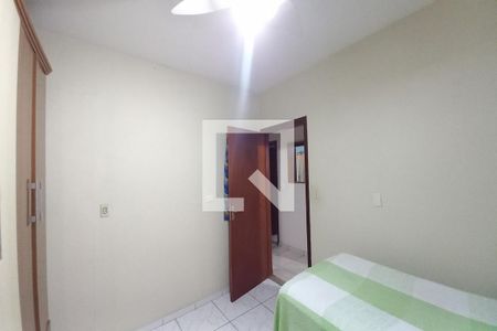 Casa à venda com 236m², 3 quartos e 3 vagasQuarto 2 