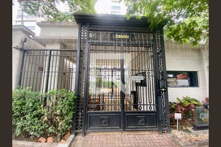 Apartamento à venda com 95m², 3 quartos e 2 vagasFachada