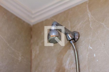 Apartamento à venda com 76m², 2 quartos e 2 vagas Apartamento à venda com 76m², 2 quartos e 2 vagasDetalhe Banheiro Suíte 2