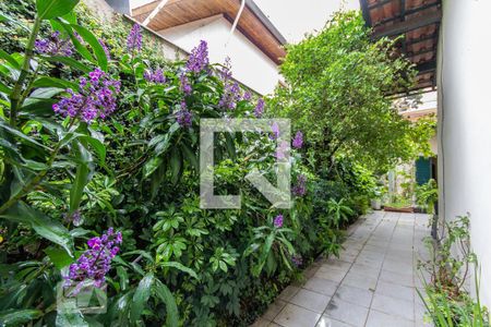 Casa à venda com 380m², 5 quartos e 4 vagas