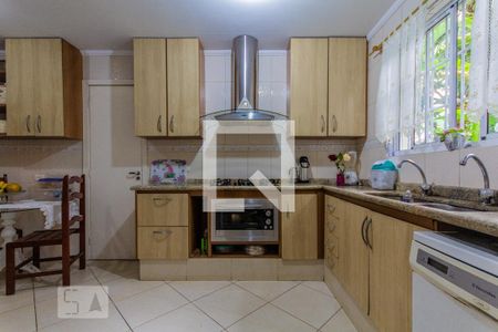 Casa à venda com 380m², 5 quartos e 4 vagas