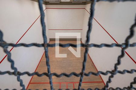 Apartamento para alugar com 82m², 1 quarto e 1 vagaSquash