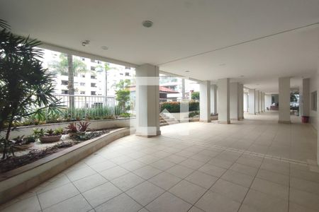 Apartamento à venda com 77m², 3 quartos e 1 vagaÁrea comum