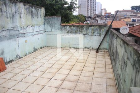 Casa à venda com 128m², 3 quartos e 2 vagasTerraço