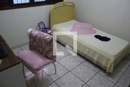 Casa à venda com 128m², 3 quartos e 2 vagasQuarto 2