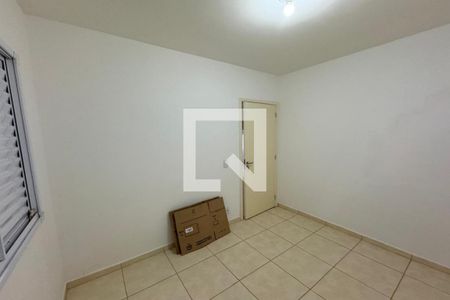 Dormitório 01 de apartamento para alugar com 2 quartos, 43m² em Valentina Figueiredo, Ribeirão Preto