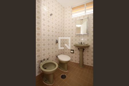 Casa à venda com 110m², 3 quartos e 3 vagasBanheiro