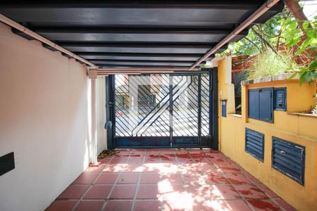 Casa à venda com 110m², 3 quartos e 3 vagasGaragem