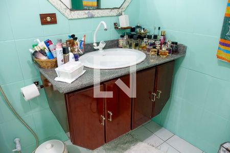 Casa à venda com 280m², 5 quartos e 2 vagas Casa à venda com 280m², 5 quartos e 2 vagasBanheiro da Suíte 3