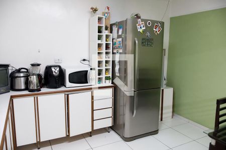 Casa à venda com 280m², 5 quartos e 2 vagas Casa à venda com 280m², 5 quartos e 2 vagascozinha