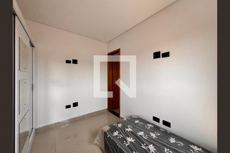 Casa à venda com 130m², 2 quartos e 4 vagas Casa à venda com 130m², 2 quartos e 4 vagasSuíte 2