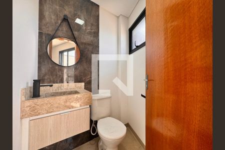 Casa à venda com 130m², 2 quartos e 4 vagas Casa à venda com 130m², 2 quartos e 4 vagasLavabo
