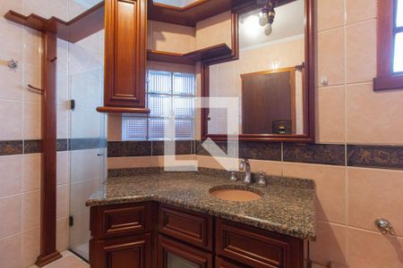 Casa à venda com 275m², 4 quartos e 3 vagasBanheiro da Suíte