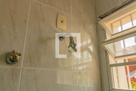 Casa à venda com 594m², 3 quartos e 8 vagas Casa à venda com 594m², 3 quartos e 8 vagasBanheiro