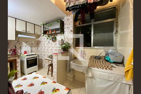 Apartamento à venda com 60m², 2 quartos e 1 vagaÁrea de Serviço