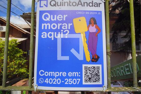 Casa à venda com 165m², 5 quartos e 4 vagasPlaca