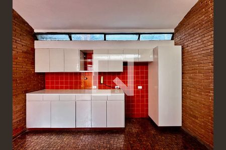 Casa à venda com 246m², 3 quartos e 3 vagas Casa à venda com 246m², 3 quartos e 3 vagasCozinha