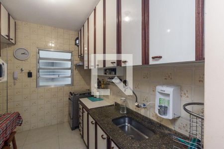 Apartamento à venda com 96m², 2 quartos e 1 vagaCozinha
