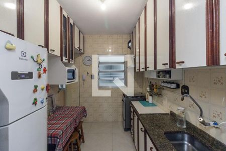 Apartamento à venda com 96m², 2 quartos e 1 vagaCozinha