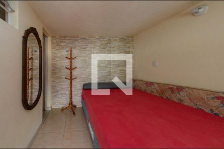 Casa à venda com 400m², 3 quartos e 6 vagas Casa à venda com 400m², 3 quartos e 6 vagasQuarto de serviço