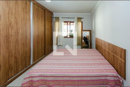 Casa à venda com 400m², 3 quartos e 6 vagas Casa à venda com 400m², 3 quartos e 6 vagasSuíte