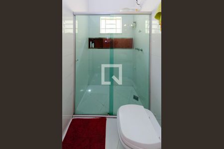 Casa à venda com 400m², 3 quartos e 6 vagas Casa à venda com 400m², 3 quartos e 6 vagasBanheiro suíte