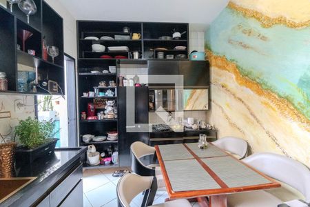 Apartamento à venda com 138m², 4 quartos e sem vagaCozinha