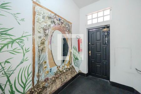 Apartamento à venda com 138m², 4 quartos e sem vagaHall de entrada