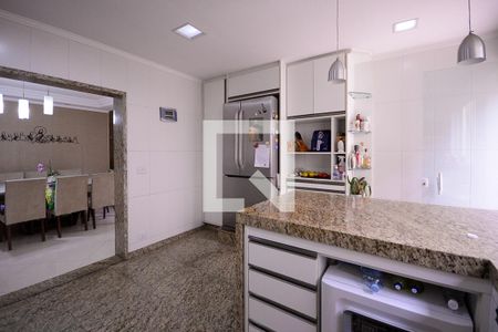 Casa à venda com 190m², 5 quartos e 1 vaga Casa à venda com 190m², 5 quartos e 1 vagaCozinha