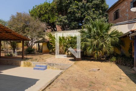 Casa à venda com 333m², 4 quartos e 3 vagasÁrea comum