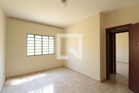 Suíte de casa para alugar com 3 quartos, 150m² em Céu Azul, Belo Horizonte