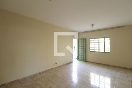 Sala de casa para alugar com 3 quartos, 150m² em Céu Azul, Belo Horizonte