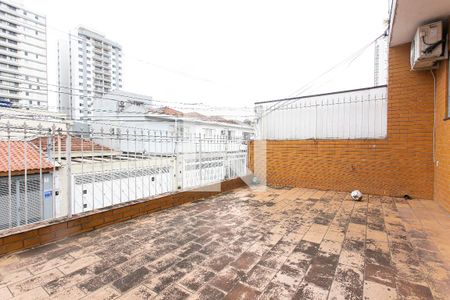 Casa à venda com 400m², 6 quartos e 2 vagas Casa à venda com 400m², 6 quartos e 2 vagasCasa 2 - Varanda 2