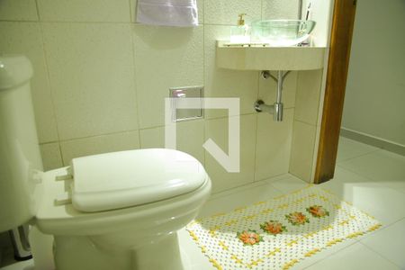 Casa à venda com 120m², 2 quartos e 2 vagasLavabo 