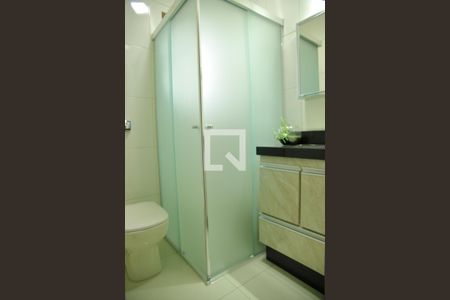 Casa à venda com 120m², 2 quartos e 2 vagasBanheiro Social