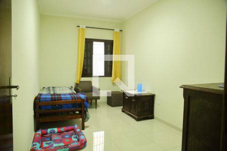 Casa à venda com 120m², 2 quartos e 2 vagasQuarto