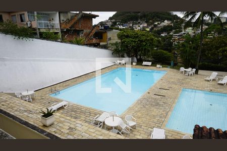Apartamento à venda com 50m², 2 quartos e 1 vagaPiscina