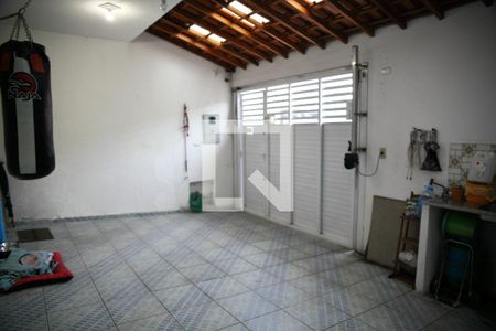 Casa à venda com 128m², 3 quartos e 2 vagasGaragem
