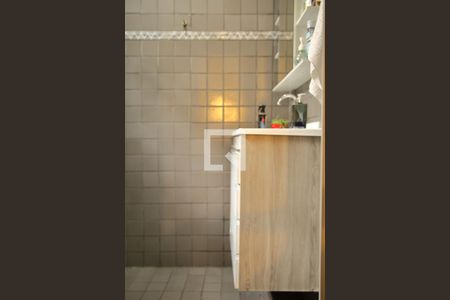 Casa à venda com 128m², 3 quartos e 2 vagasBanheiro Social