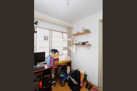 Apartamento à venda com 65m², 2 quartos e 1 vagaEscritório