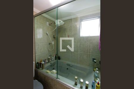 Apartamento à venda com 65m², 2 quartos e 1 vagaBanheiro da Suíte