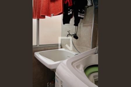 Apartamento à venda com 65m², 2 quartos e 1 vagaÁrea de Serviço