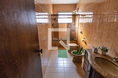 Apartamento à venda com 270m², 4 quartos e 3 vagas Apartamento à venda com 270m², 4 quartos e 3 vagasBanheiro