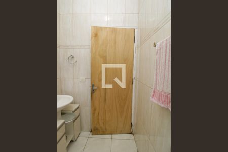 Casa à venda com 185m², 4 quartos e 2 vagasBanheiro 3