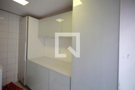 Apartamento à venda com 240m², 3 quartos e 3 vagasÁrea de Serviço