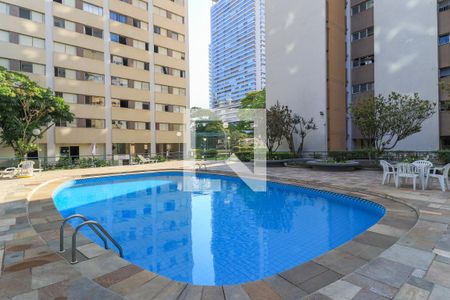 Apartamento para alugar com 115m², 3 quartos e 1 vaga Apartamento para alugar com 115m², 3 quartos e 1 vagaÁrea comum - Piscina